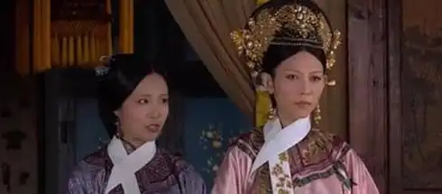 网友看甄嬛传的神奇脑洞,剪秋头发里竟藏有麝香
