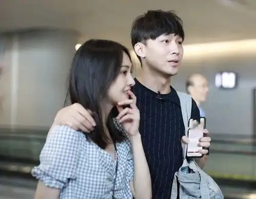 抚养案结束后郑爽方首发声,称文字游戏还是张恒厉害,她只想有个家
