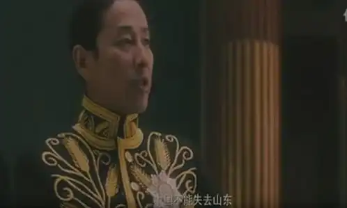 建党伟业里顾维钧在巴黎那段是从我的1919直接拼接过来的吗