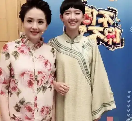 一夜成名的女明星,丈夫去世一人带娃,之后再嫁,如今过成这样
