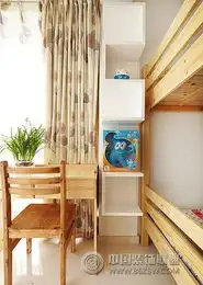 6万硬装65平原木时尚蜗居书房装修效果图