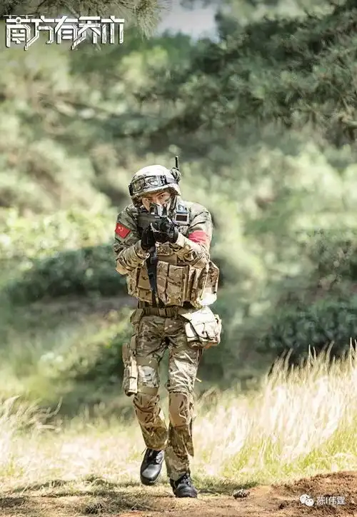 陈伟霆南方有乔木最新剧照
