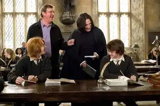 哈利波特适合多大孩子看