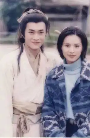 二十多年过去了,李若彤还是那个小龙女,郭芙和郭襄却变了样