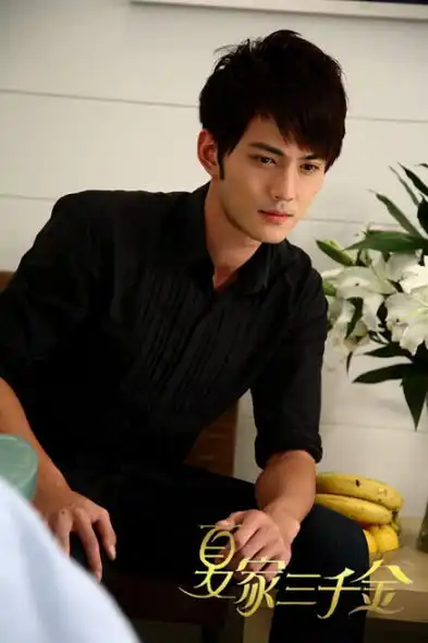 徐正曦堕入三角恋新片童眼将喷鼻港上映
