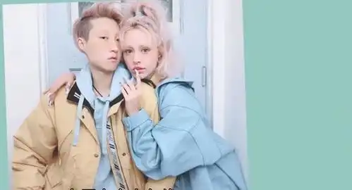 吴卓林被妈妈抛弃,吴绮莉和友人开心逛街,疑似不再管女儿生活