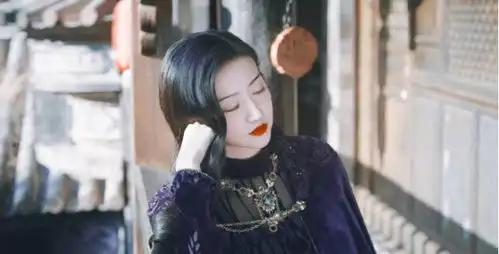 直呼好家伙司藤是抄袭德鲁纳酒店真就万物起源了呗