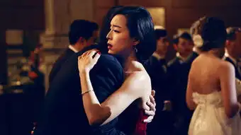 快枪手曝新剧照张静初负伤拥吻林更新
