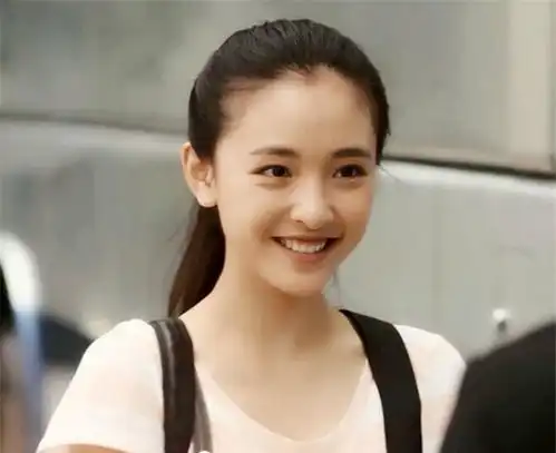 吴倩产后复出事业下滑老态尽显,女权感叹婚育对女性的伤害太大