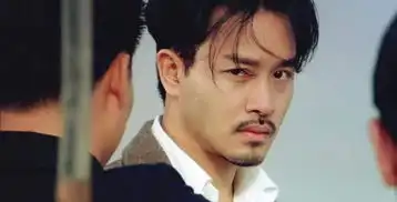 4个惨死明星,第一个被年糕噎死,最后一个被砍65刀
