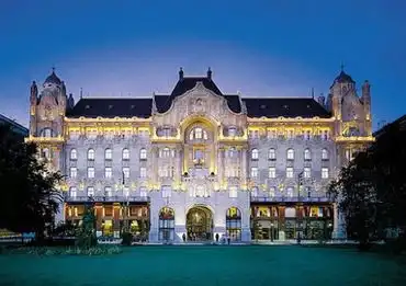 漫游东欧新巴黎感受布达佩斯的浪漫气氛