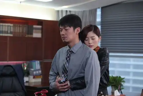 女人的颜色热播王媛可芦芳生上演猫鼠游戏
