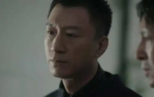 扫黑风暴马帅下线,孙红雷在医院时不同时期的反应,演技炸了