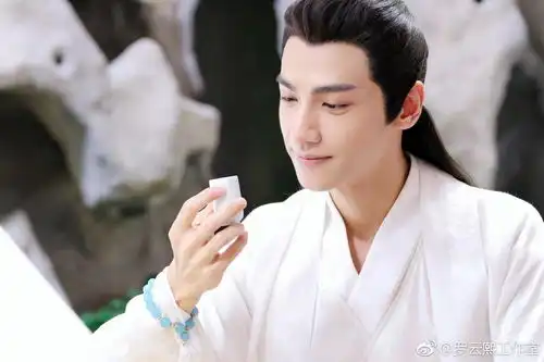 神仙也有一本难念的经之香蜜沉沉烬如霜
