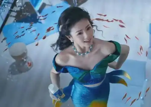 白鹿美人鱼惹群嘲土里土气毫无美感,新剧杀青照被指抄袭苍兰诀
