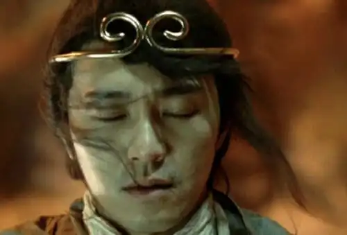 周星驰经典台词100句只有小人物,才能真正面对生活的艰辛
