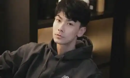 闹大了张昊唯塌房,张若昀白敬亭等人被牵连...