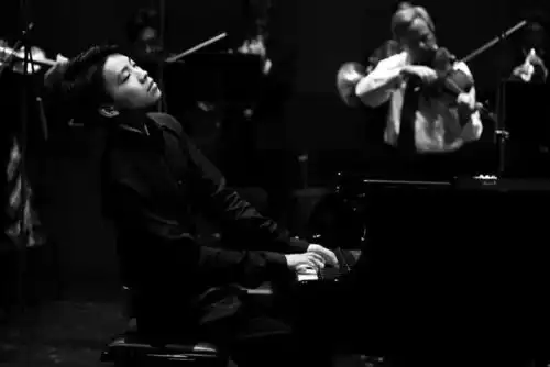 我没办法故意慢慢学丨钢琴家吉特阿姆斯特朗访谈录
