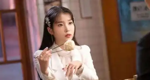 你觉得德鲁纳酒店中张满月到底是个什么样的人