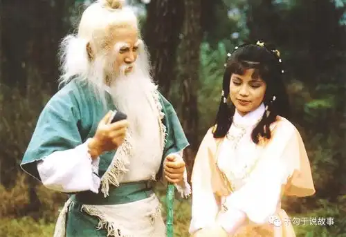 萧峰不用打狗棒法用心良苦,洪七公延续这一做法,可惜被黄蓉破坏
