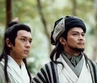 金庸封笔古龙逝,群雄逐鹿中原,中国武侠江湖新声再起,他接过了英雄的旗帜
