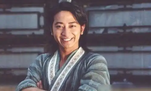 曾与四大天王齐名,最红时被雪藏18年,复出成网红直播狂收七千万
