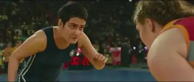 摔跤吧爸爸把梦想强加在女儿身上好吗
