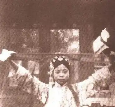 历史上唯一敢与皇帝离婚的女人
