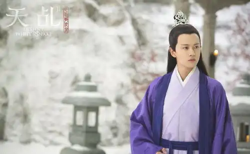 美人慕白首热拍,任嘉伦古装造型超帅,女主容貌气质绝佳
