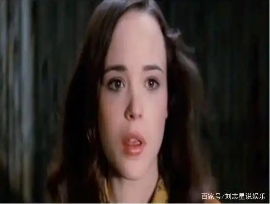 盗梦空间女主成功变性,晒六块腹肌满脸笑容,却被调侃没男性功能
