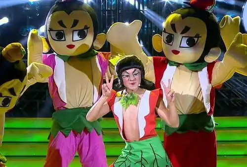 王祖蓝casplay葫芦娃被判侵权工作室发声明回应
