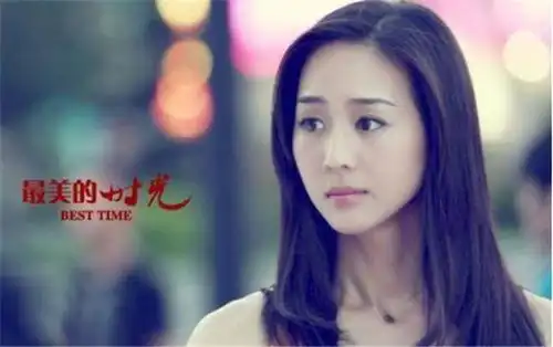 同演最美的时光,有人戏约不断,她被张艺谋力捧却退出娱乐圈
