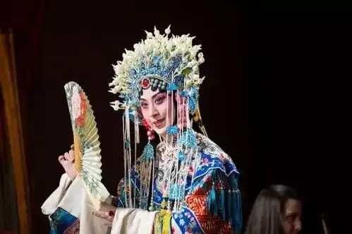 什么才是你心目中的最美合照,快来为ta投上一票吧
