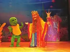 陪孩子看场童话剧