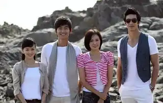 除了是古力娜扎男朋友现在的张翰没作品没代言没话题曾不可一世的塘主少爷现已沦为三四线小明星
