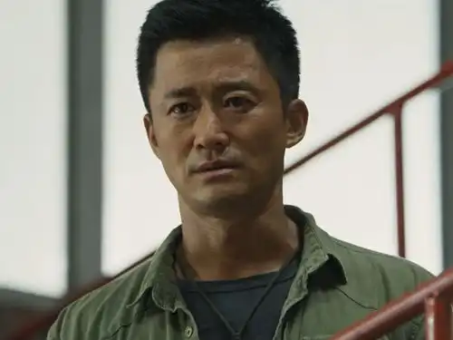 唯一说后悔参演战狼2的人,却是幕后的大赢家,网友他有这个底气
