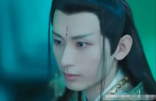 琉璃美人煞首曝高甜剧照,禹司凤造型惊艳,有望成下一爆款
