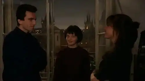 一个不肯媚俗的人,走了