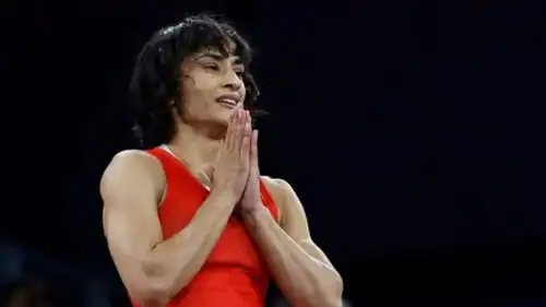 摔跤吧爸爸原型侄女闯入奥运摔跤决赛因超重100克被取消资格