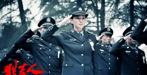 猎毒人开播口碑崩盘,女主演技被吐槽,但有一点很值得称赞
