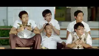 我能想到最大的雨,是那年六月七号的雨天
