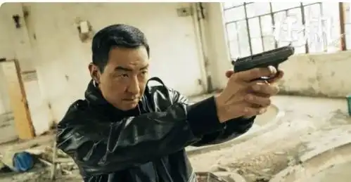 狂飙比扫黑风暴好太多,张颂文出圈,但最大赢家不是他
