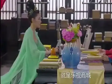 太子妃升职记皇后想开乐视商城,名字叫阿里芃芃,真是电商奇才

