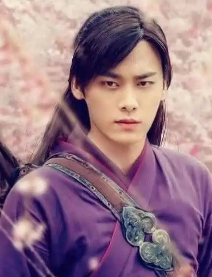 紫衣别瞎穿,这6位的紫衣高贵典雅,冷酷有气度,个个翩翩佳公子