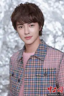 新流星花园f4帅气亮相获赞最年轻就赢了