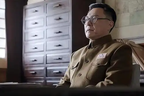 他是著名演员,接连失去父母妻子,没等到儿子成家,57岁遗憾离世
