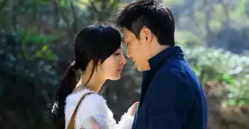 杨幂赵又延咬唇激吻看红脸原来她早已吻遍娱乐圈众男神
