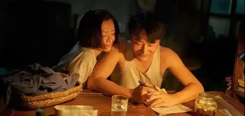 影人聚焦黄轩不被命运眷顾,铸就自己的勋章
