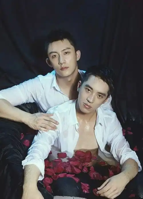 网剧男主角又出来搞事情了...
