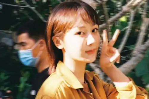 杨紫新剧女心理师定档,暂未有卫视接手,是否上星充满悬念
